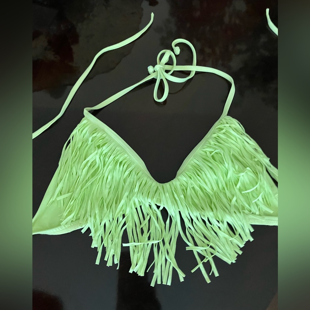 L⭐️Space triangle Fringe Bikini Top - Picture 2 of 6